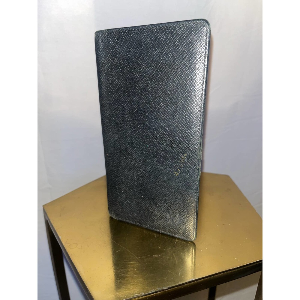 Louis Vuitton long fold wallet